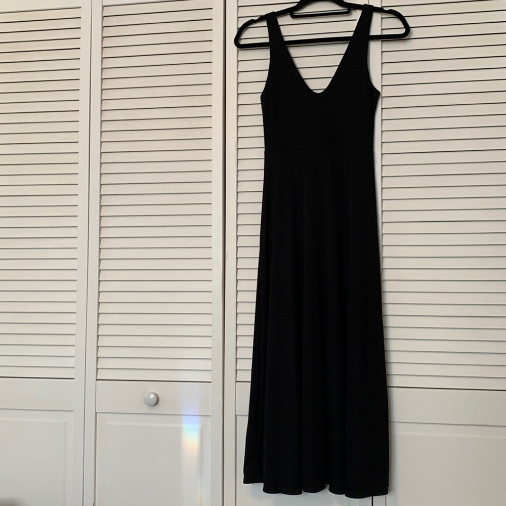 Black midi dress